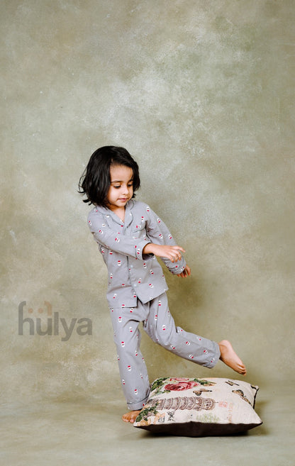 Hulya GREY SANTA PRINTED Soft Cotton Pyjama Sets For Kids