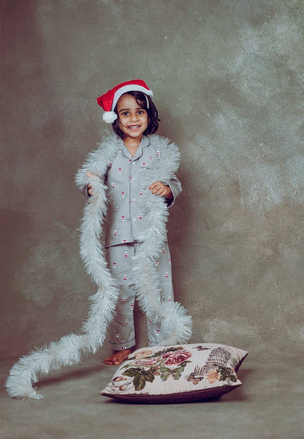 Hulya GREY SANTA PRINTED Soft Cotton Pyjama Sets For Kids