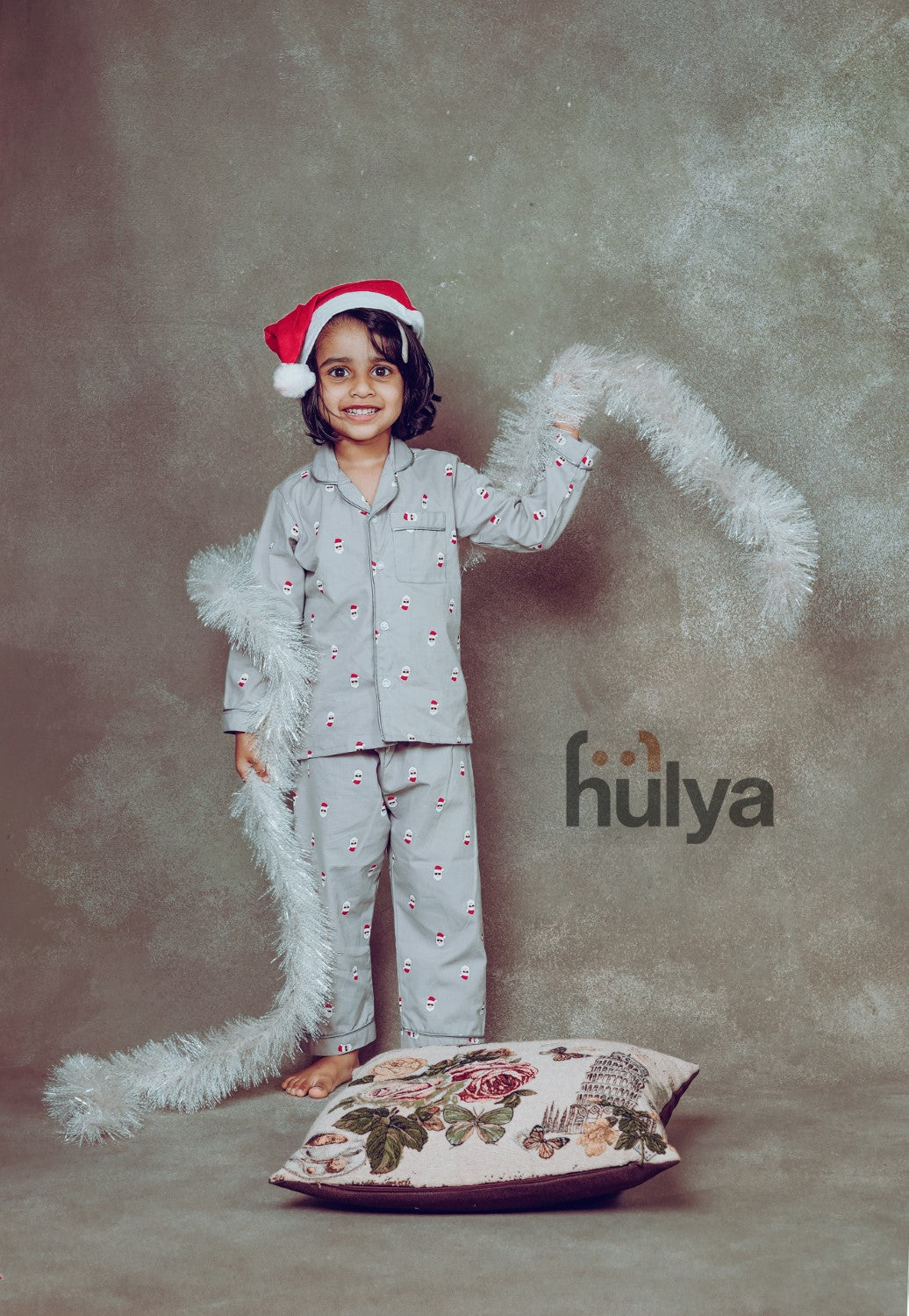 Hulya GREY SANTA PRINTED Soft Cotton Pyjama Sets For Kids