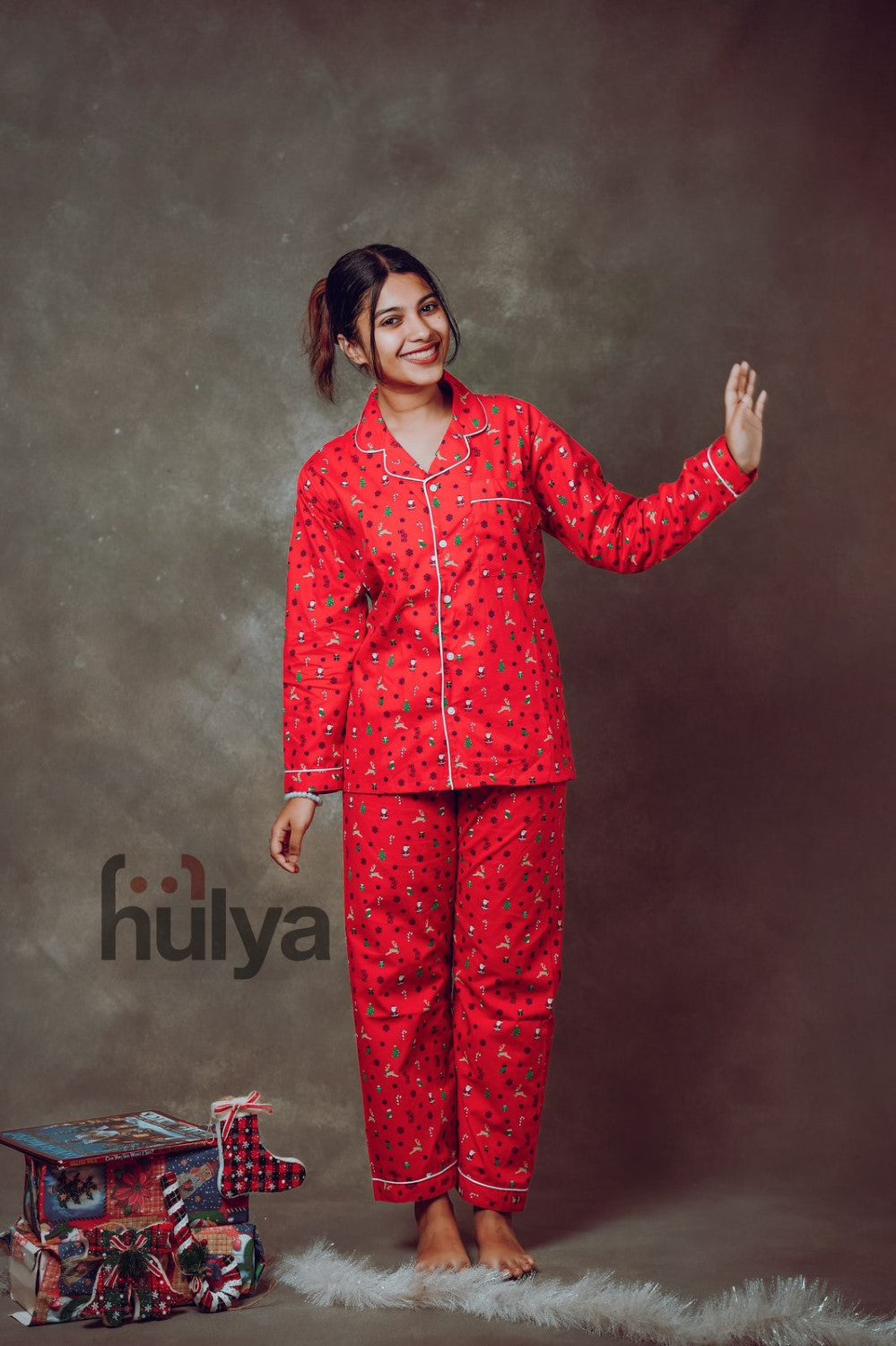 Hulya RED XMAS PRINTED Breathable Pyjama Set for Adults