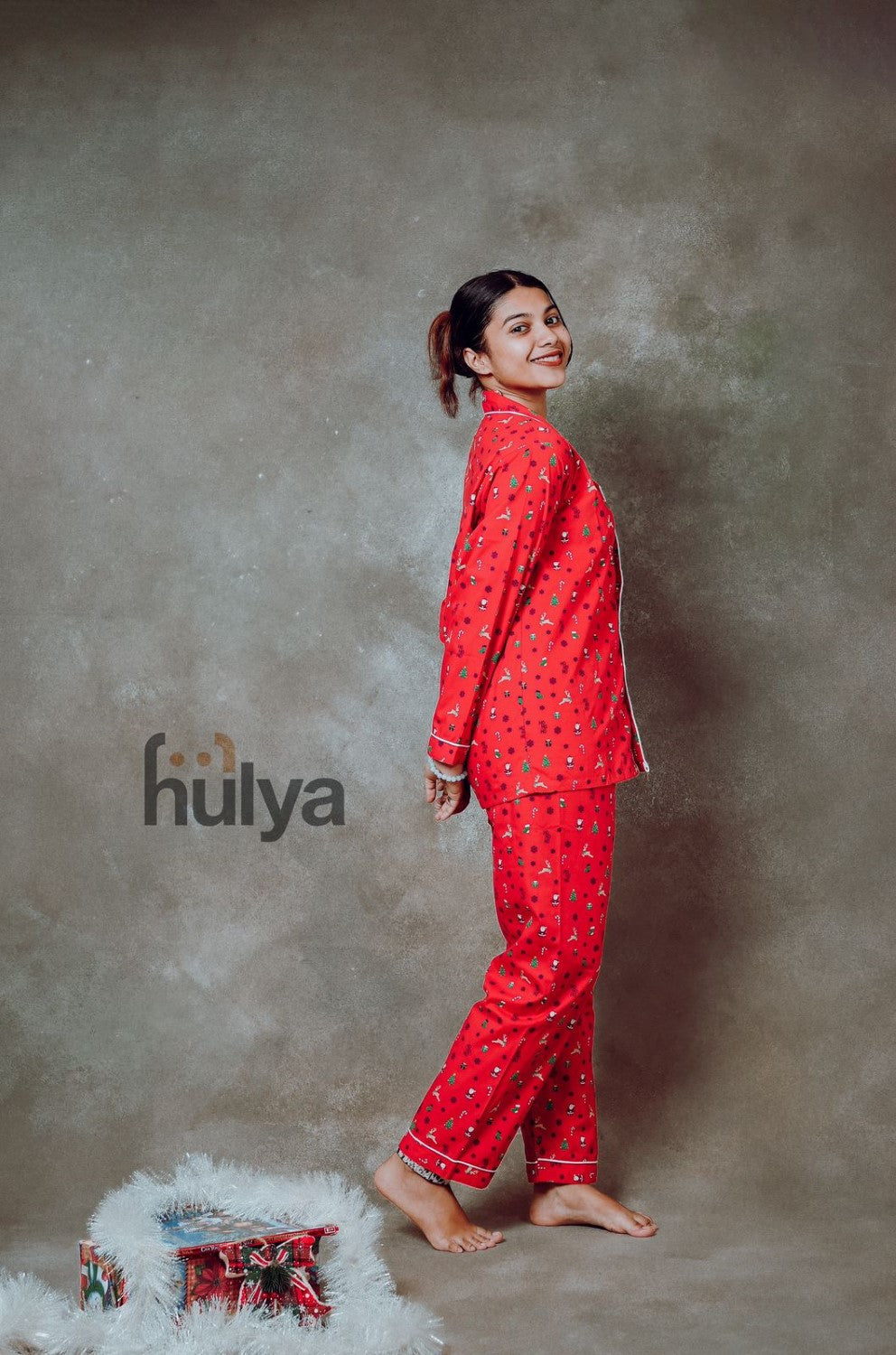 Hulya RED XMAS PRINTED Breathable Pyjama Set for Adults